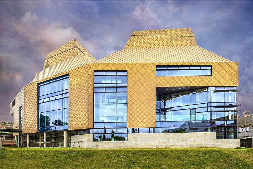 File:Hive 2.jpg
