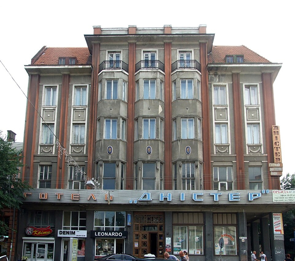 File:Ivano-Frankivsk Sichovyh Striltsiv 12-3.jpg