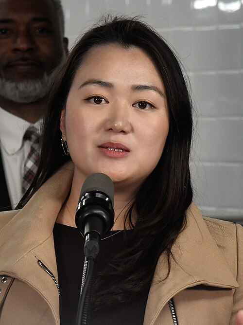 File:Julie Won (54199169237) (cropped).jpg