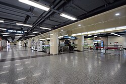 Line 2 concourse in 2017