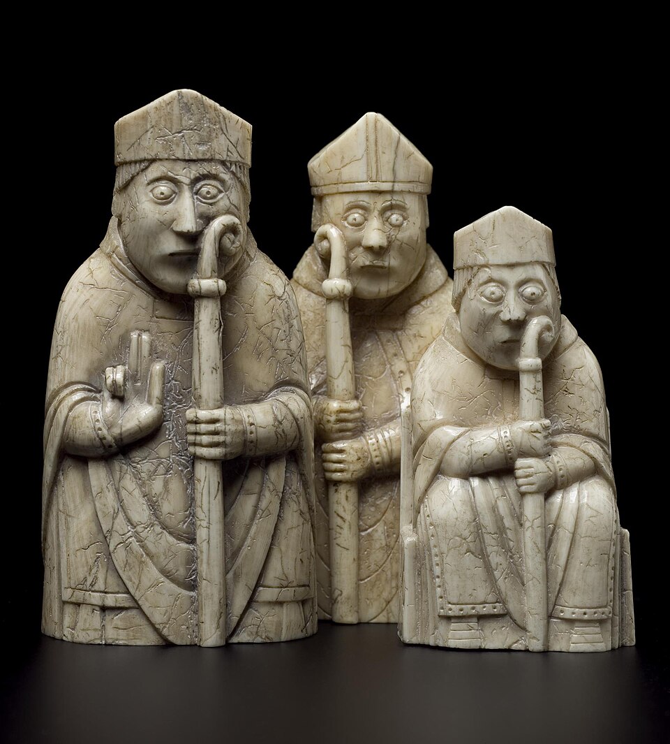 File:NMSLewisChessmen1.jpg