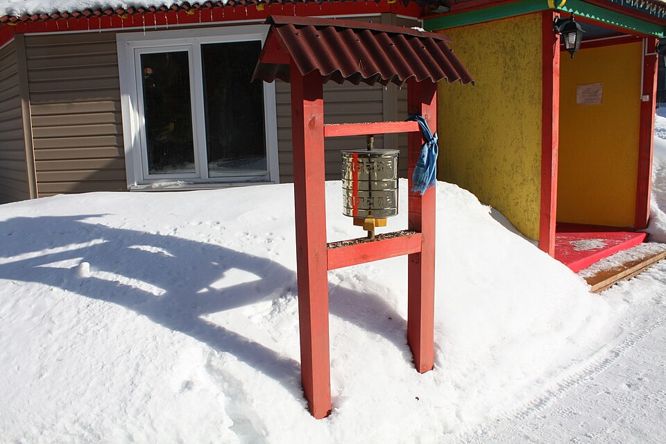 File:Ринчин Дацан, Новосибирск 05.jpg