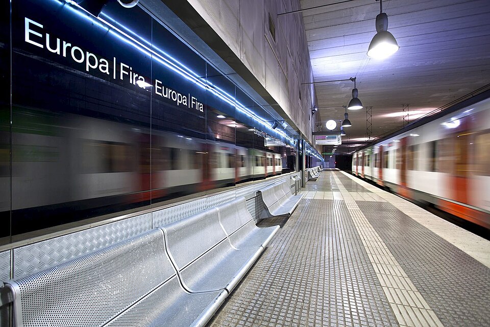 File:Estació Europa-Fira 634081614022615 02.jpg