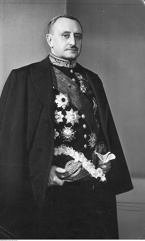 File:Albert Deveze - NAC.jpg