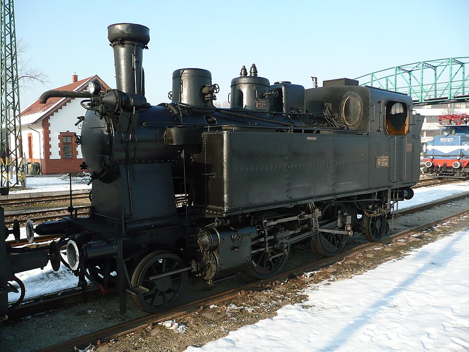 File:MAV 22 034 2010.jpg