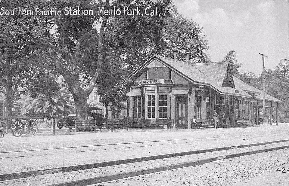 File:Menlo Park station postcard.jpg