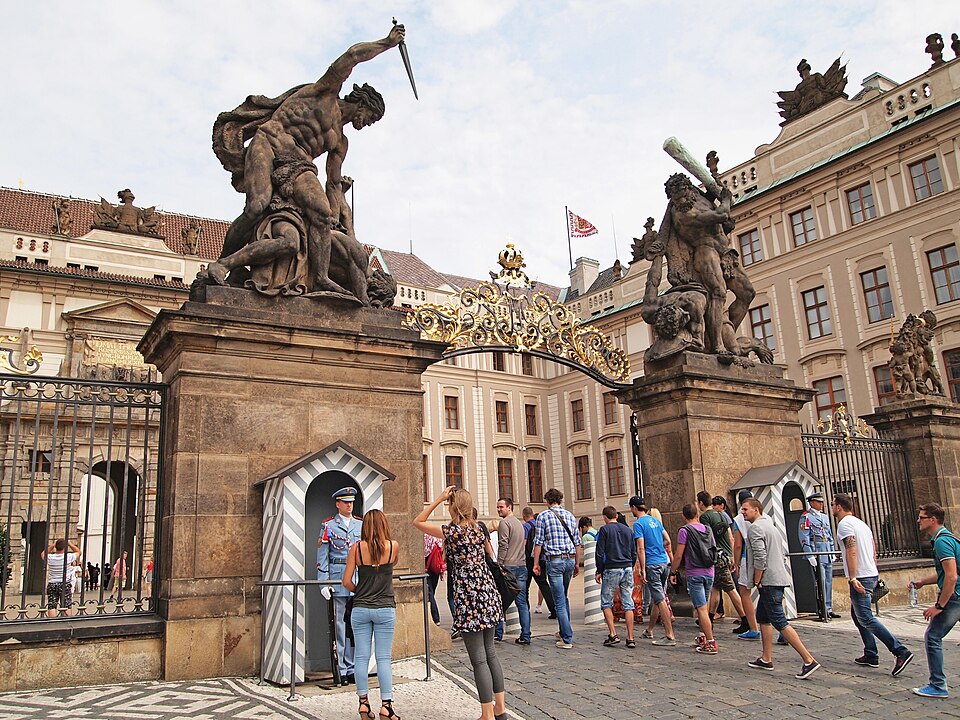 File:Prague - New Royal Palace gate.jpg