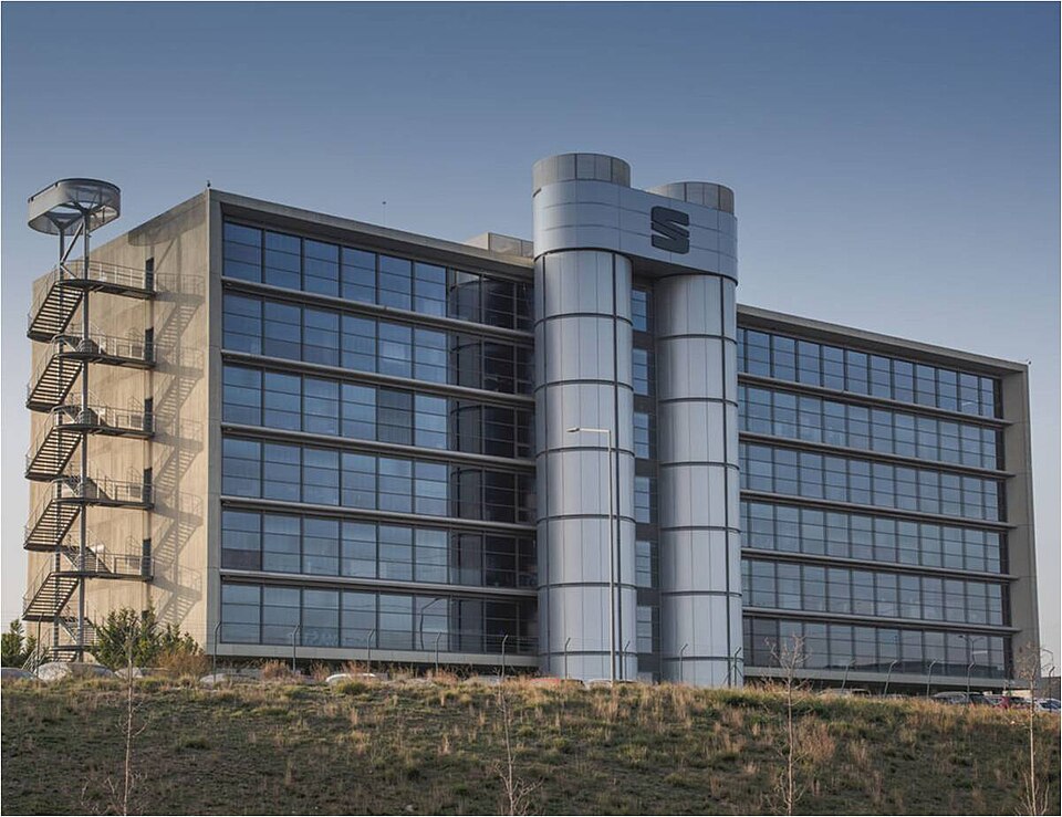 File:Seat headquarters Martorell Barcelona.jpg