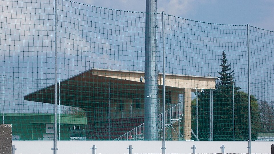 File:Stadion BMTE, Tribüne, 2021 Budafok.jpg