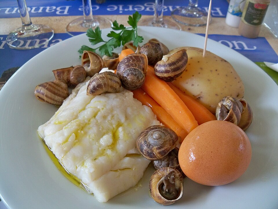 File:Oppède - bistrot de Pays 3.jpg