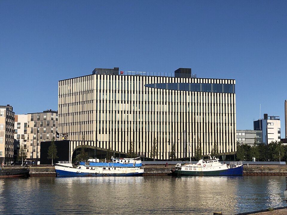 File:Supercell Headquarters 4.jpg