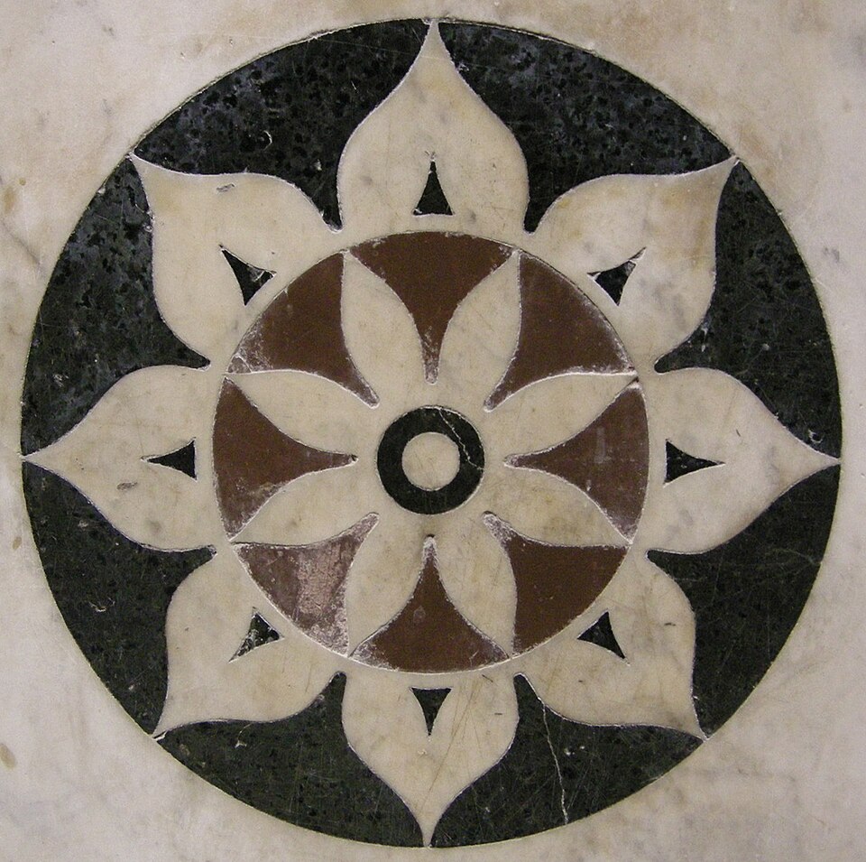 File:Tempietto, formelle 04.JPG