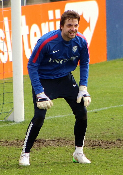 File:Tim Krul 2015.jpg