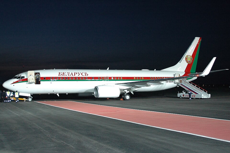 File:Belarus government Boeing 737-800BBJ.jpg