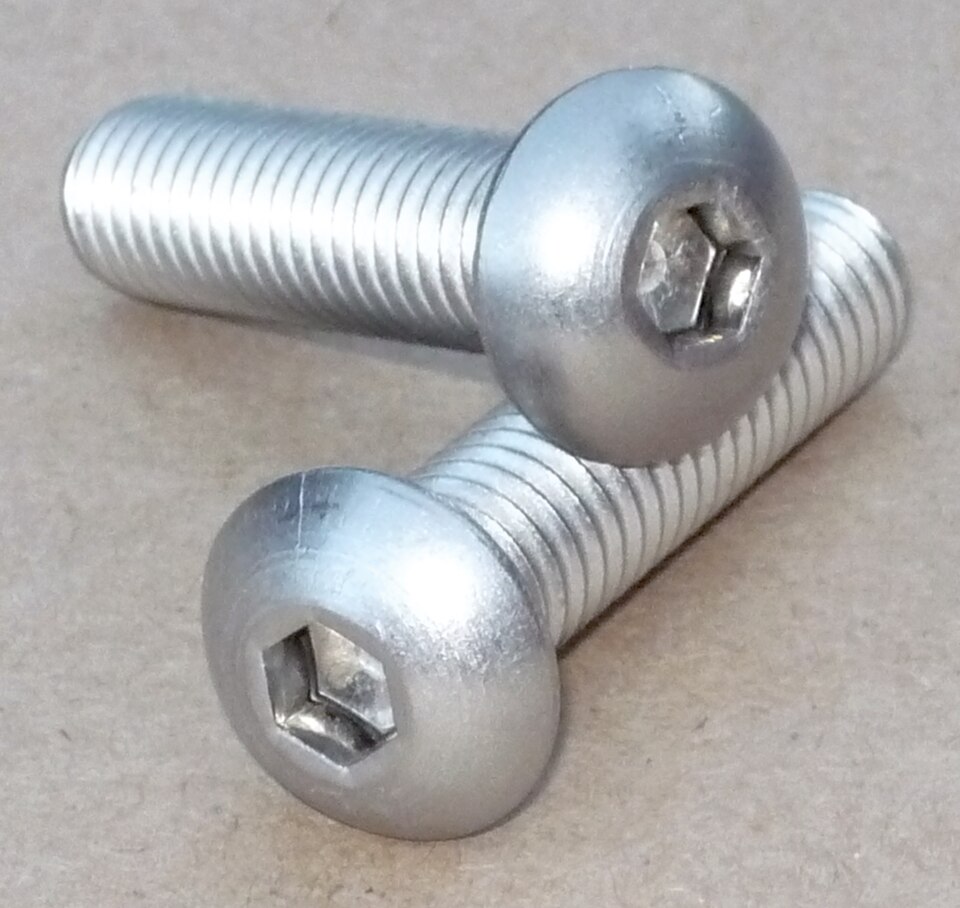 File:Button head bolt.tif