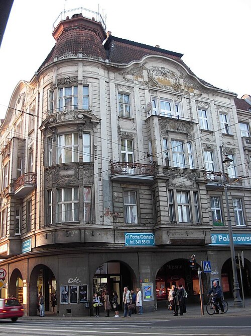 File:Bydgoszcz Kamienica Focha 2.jpg