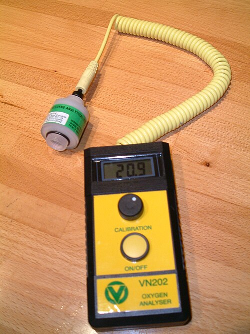 File:Diving oxygen analyser.JPG