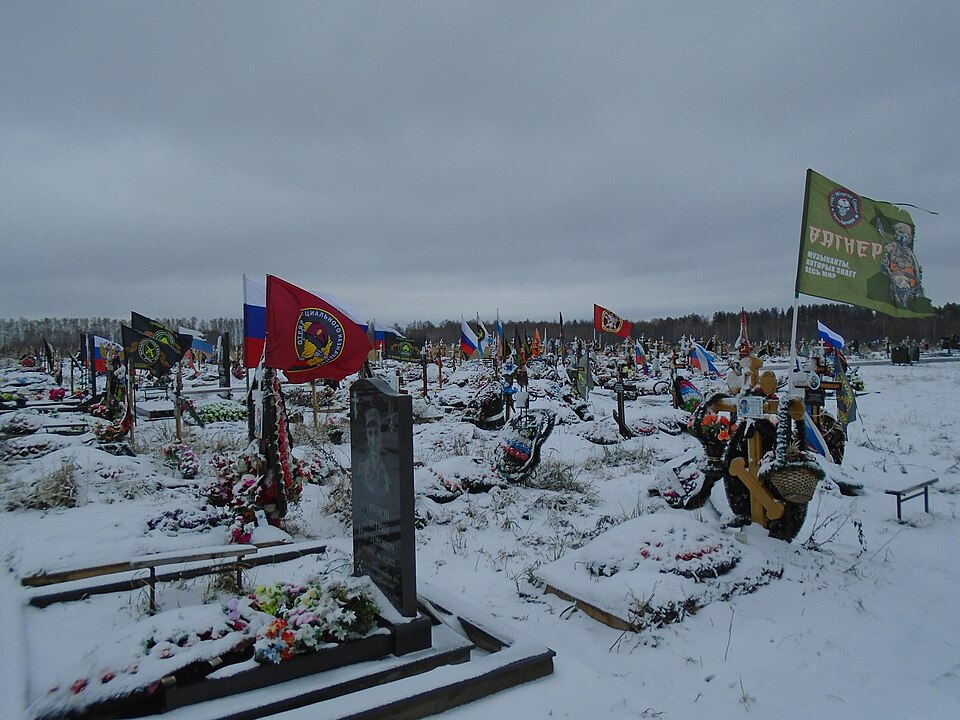 File:Kurgan cemetery, Kazan (2023-10-30) 09.jpg