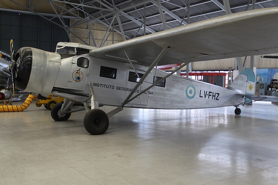 File:LV-FHZ Fairchild 82D (7310492834).jpg