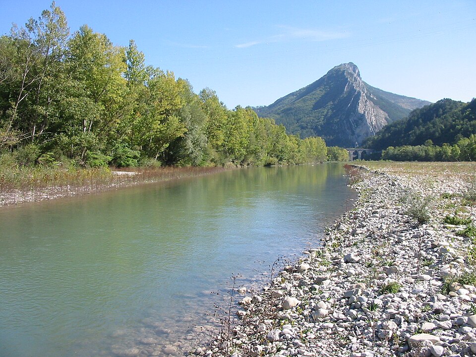 File:Buëch sisteron.JPG