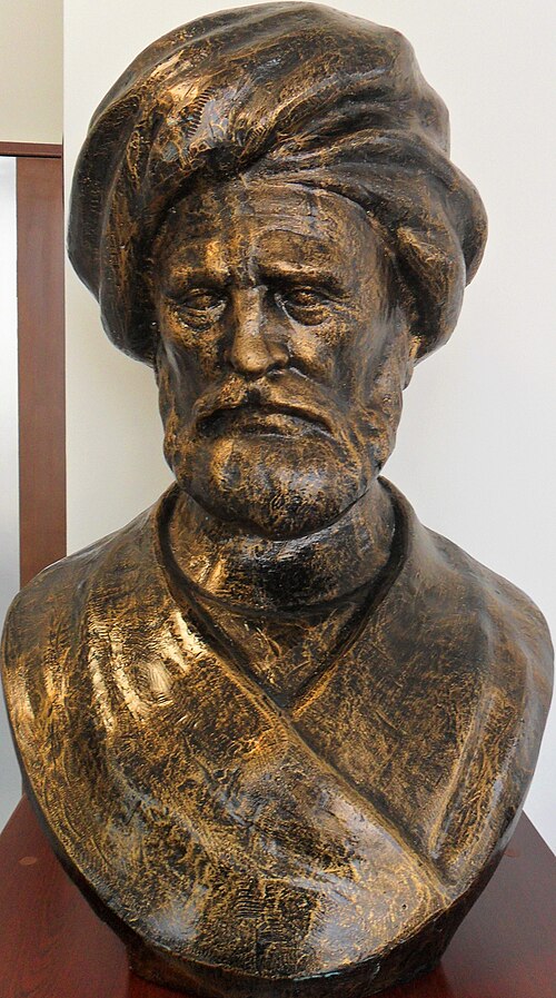 File:Cezayirli Gazi Hasan Paşa büstü.JPG