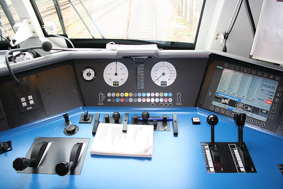 File:FST Taurus.jpg