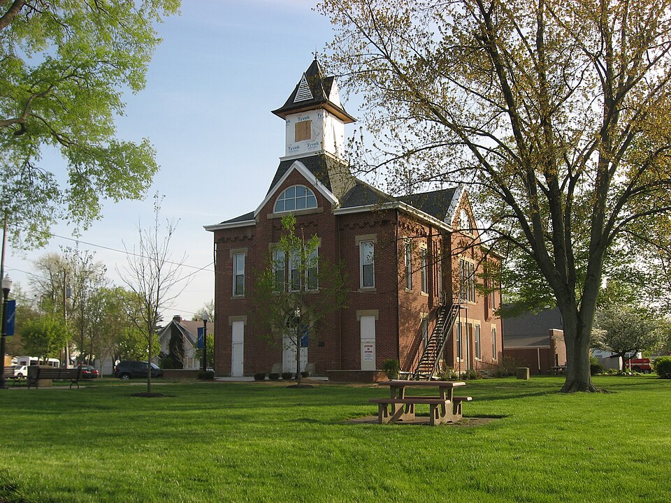 File:Monroe Township Hall-Opera House.jpg