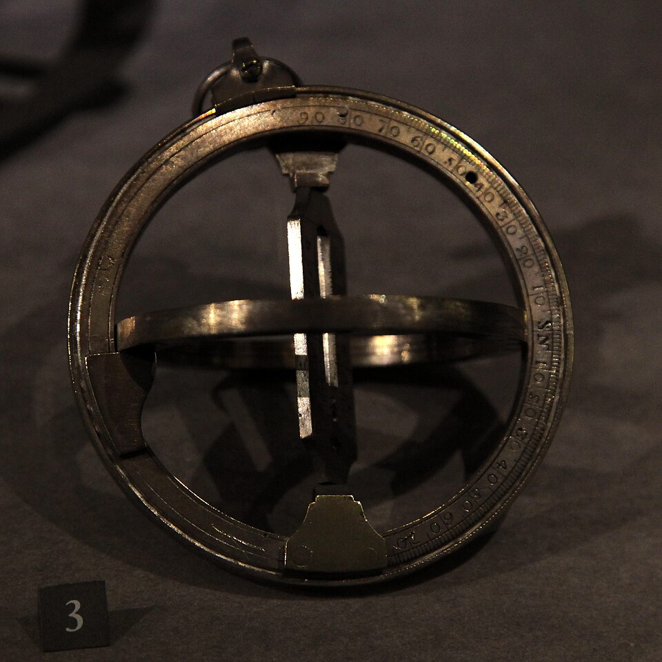 File:Universal equinoctial sundial-OA 10689-IMG 3591.jpg
