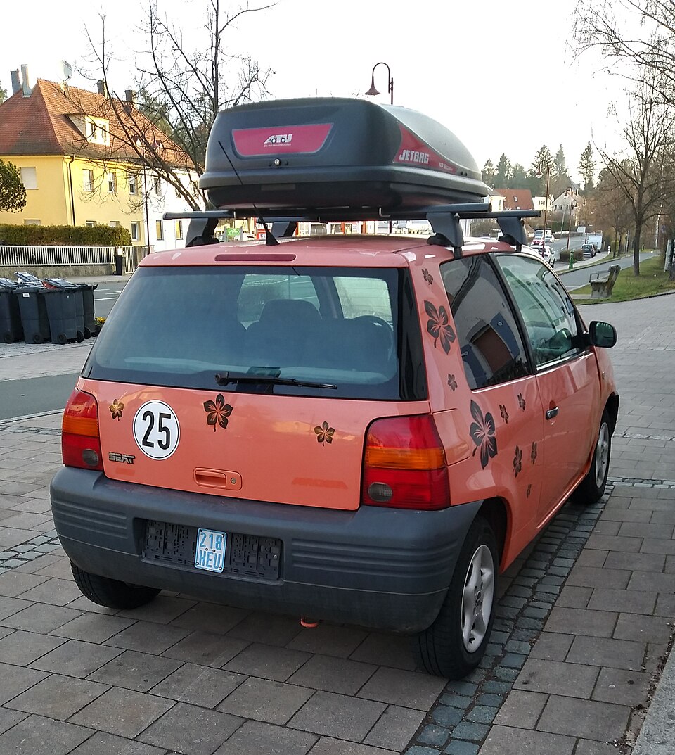 File:German microcar - right.jpg