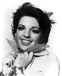 Liza Minnelli, Worst Actress winner