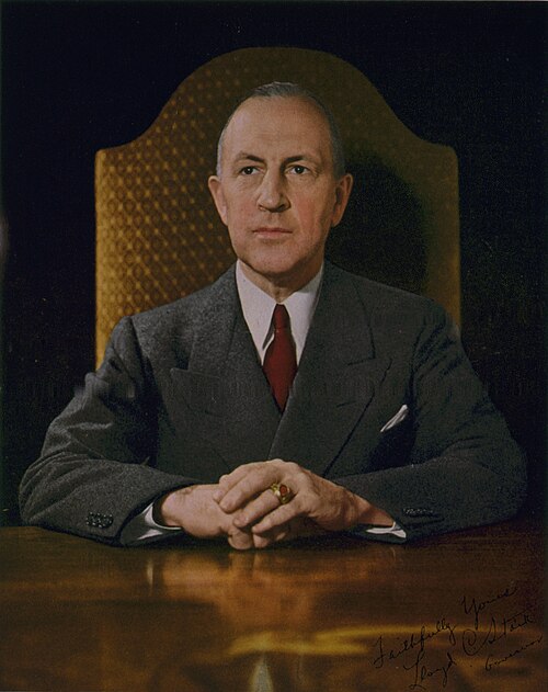 File:Lloyd Stark.jpg