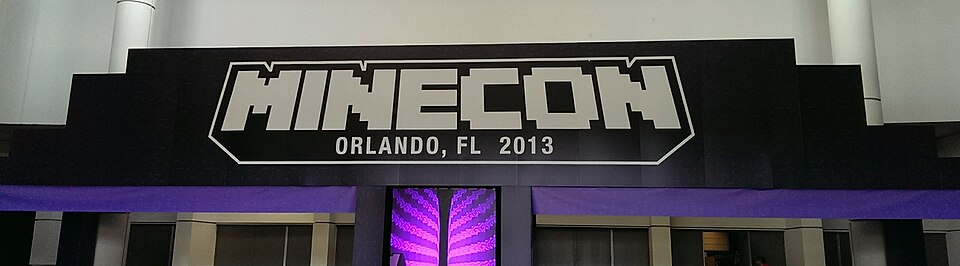 File:Minecon 2013 sign (10613174734).jpg