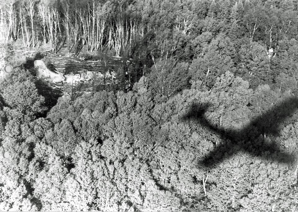 File:PBY over DC-4 crashsite Newfoundland 1946.jpeg
