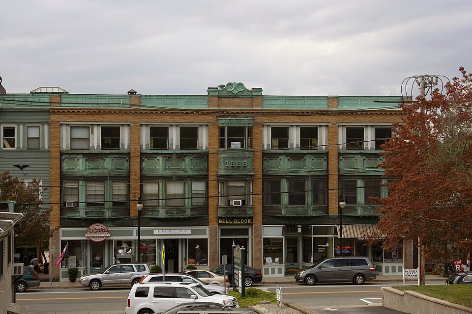 File:Bell Block.JPG