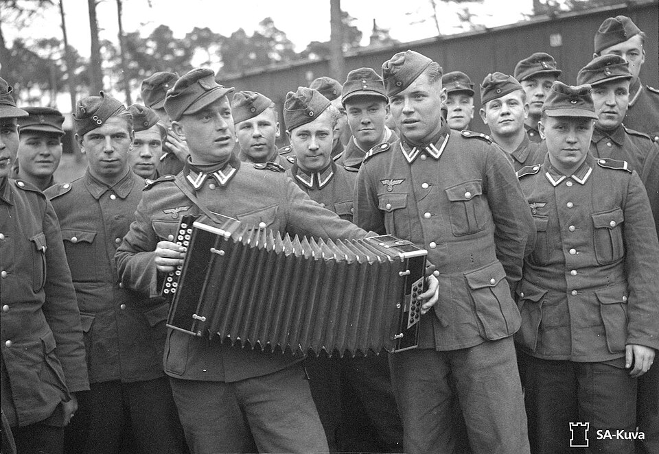 File:Ingrians of 664th Eastern Battalion.jpg