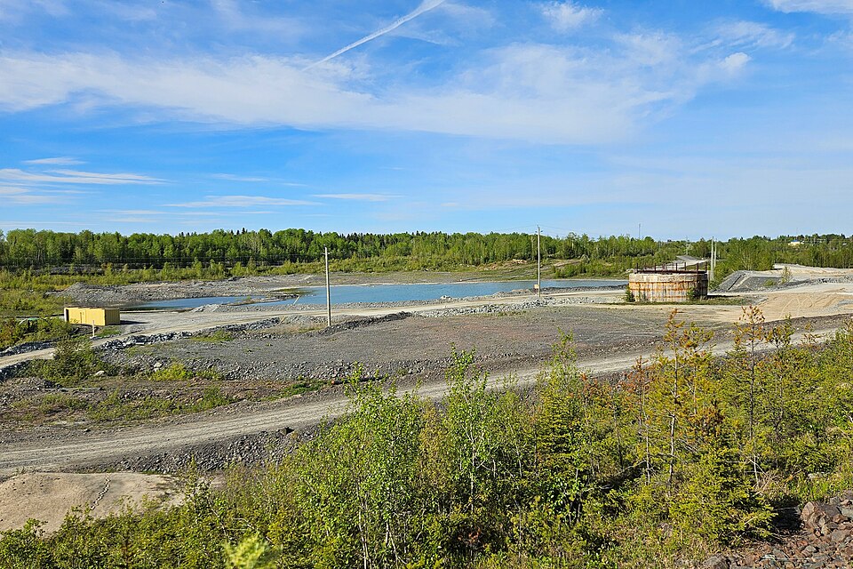 File:Lake Shore Mine.jpg