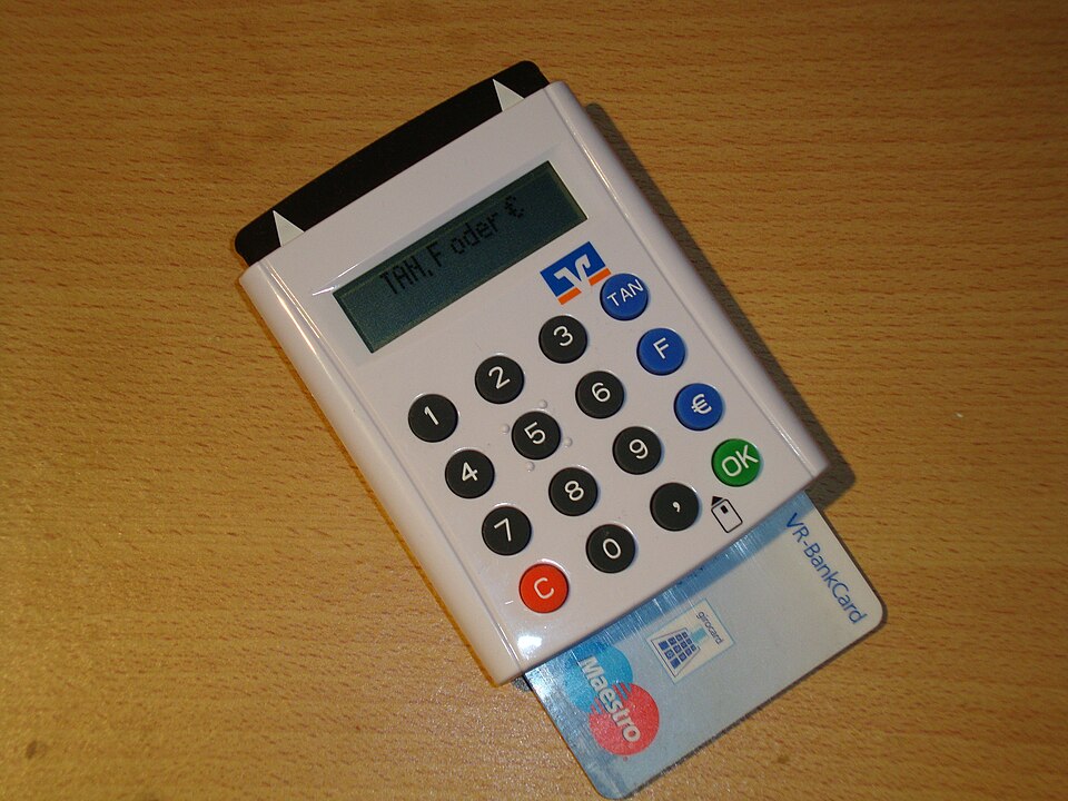 File:SmartTAN optic-Gadget.jpg