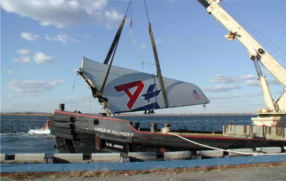 File:American Airlines Flight 587 vertical stabilizer.png