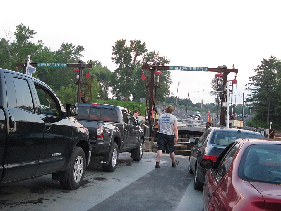 File:NY 185 temporary ferry landing.jpg