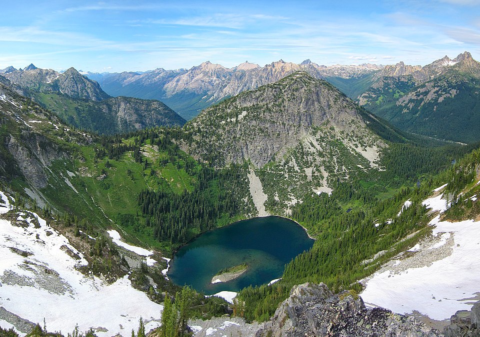 File:View from Maple Pass.jpg