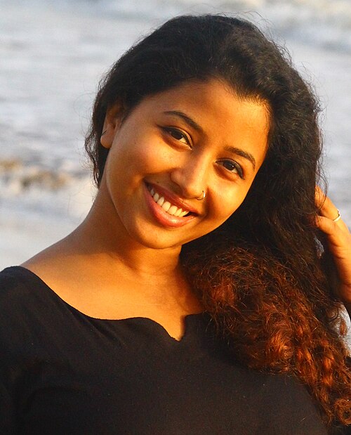 File:Aanandi Joshi (cropped) 2.jpg