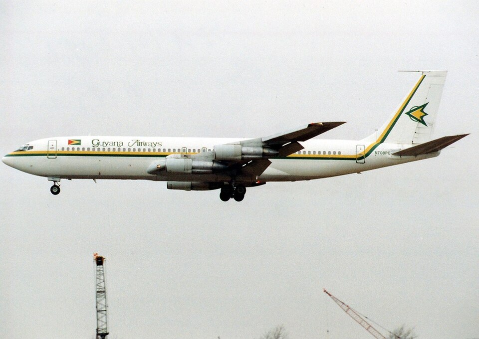 File:Boeing 707-323B, Guyana Airways AN0195072.jpg