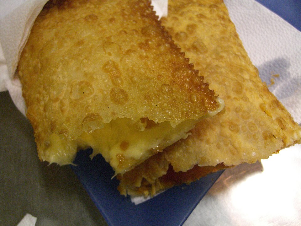 File:Brazilian pastel.jpg