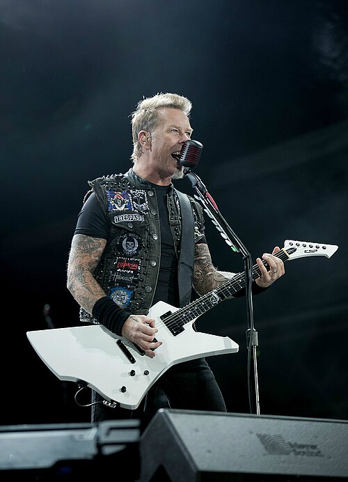 File:JamesHetfield2012.jpg