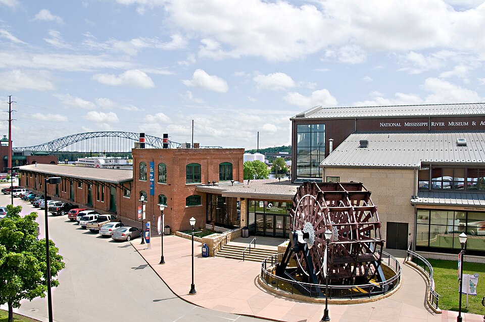 File:National Mississippi River Museum.jpg