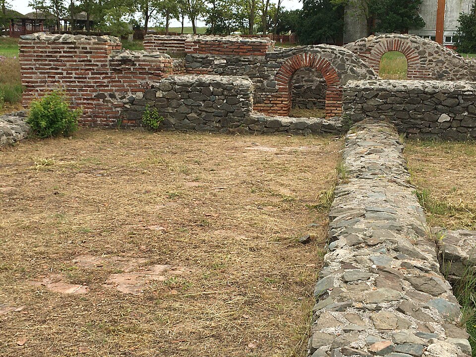 File:Thermae II.jpg