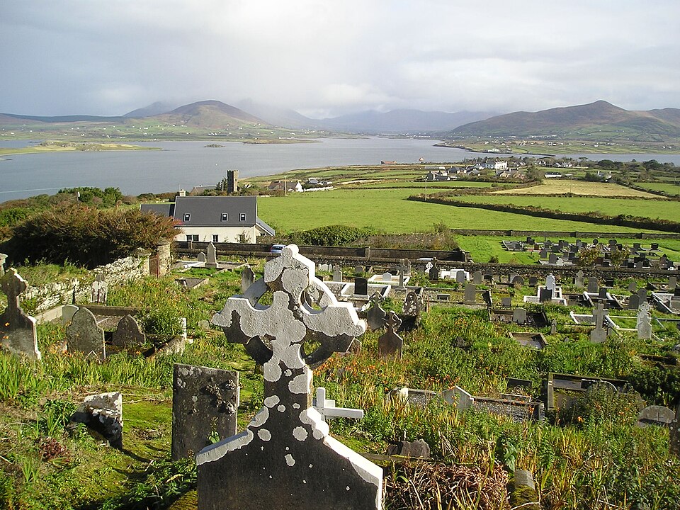 File:Valentia Island.jpg