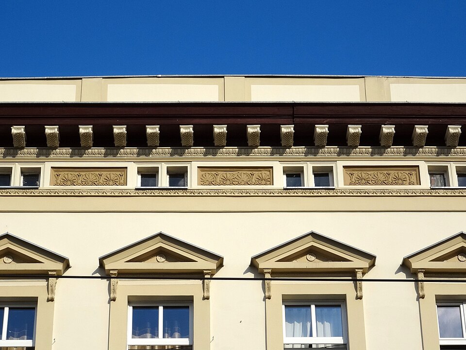 File:Bdg Gdanska32 3 7-2015.jpg