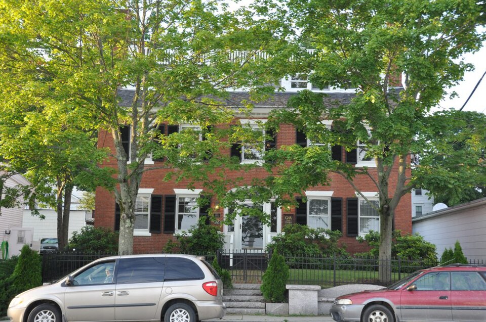 File:BucksportME PhineasHeywoodHouse.jpg