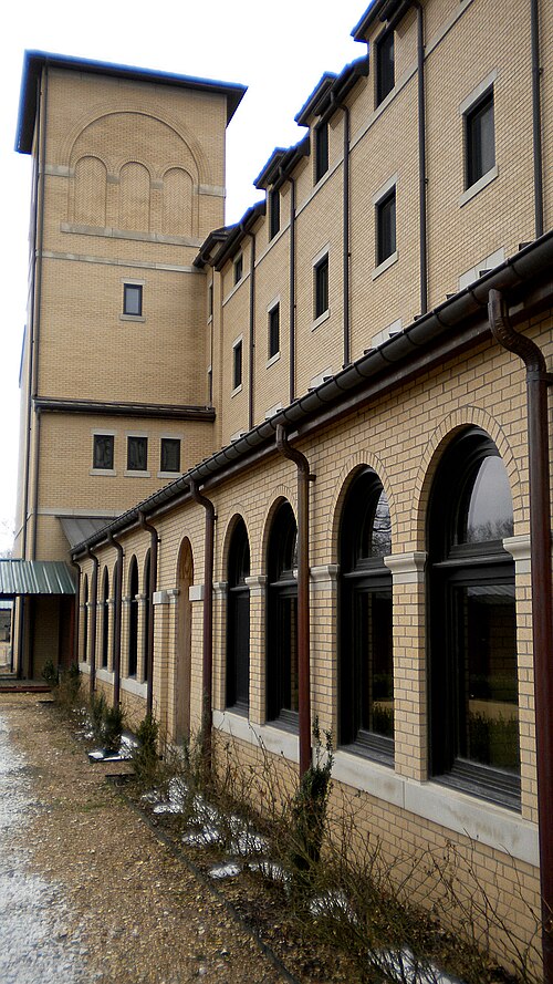 File:Clear Creek Monastery.jpg